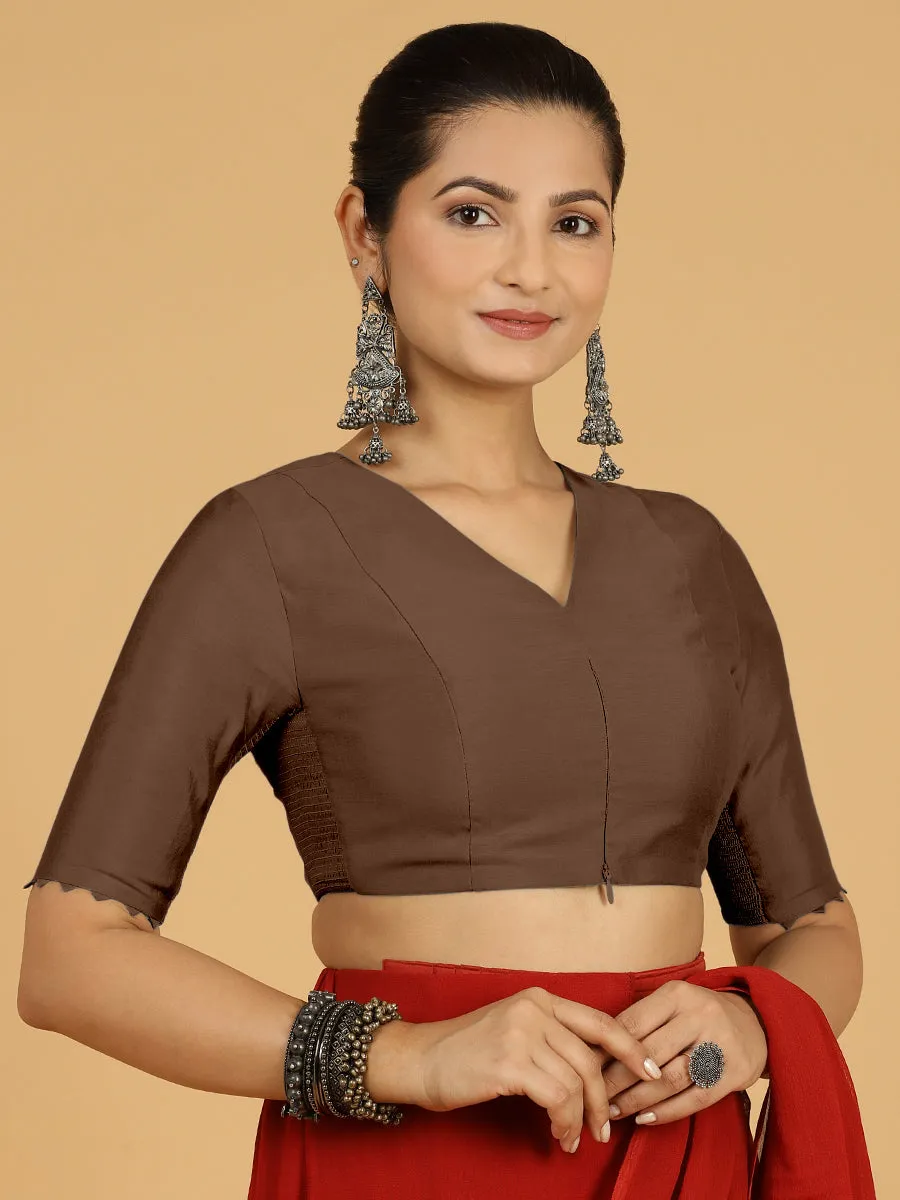 Divya x Rozaana | Elbow Sleeves Saree Blouse in Walnut Brown