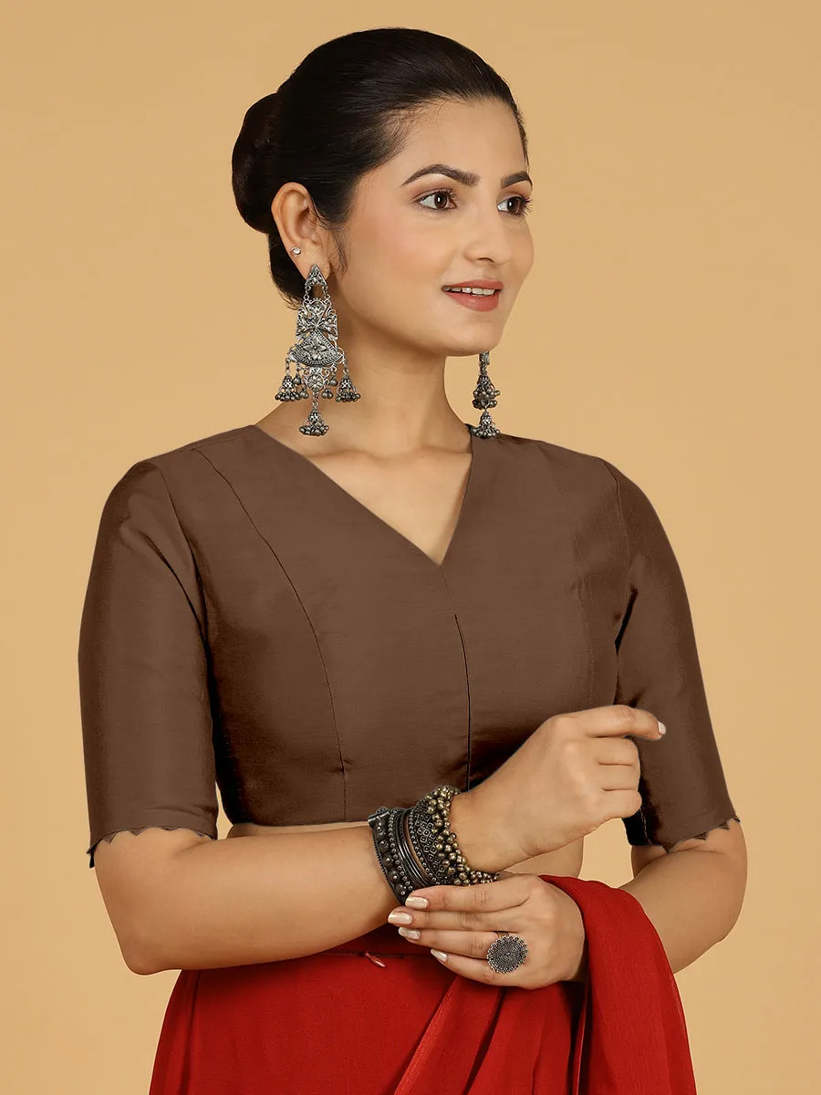 Divya x Rozaana | Elbow Sleeves Saree Blouse in Walnut Brown