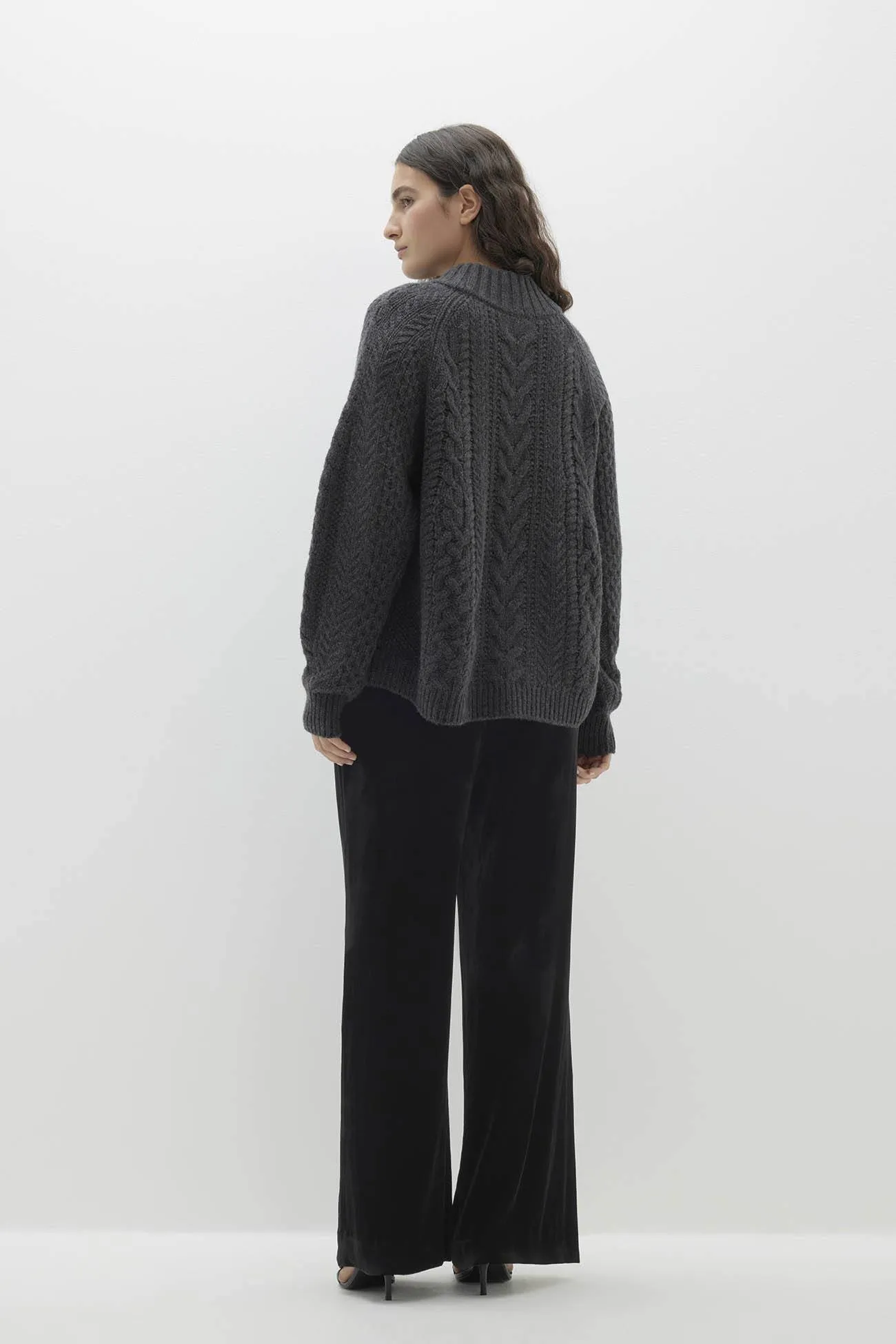 ODETTE CABLE KNIT CASHMERE SWEATER