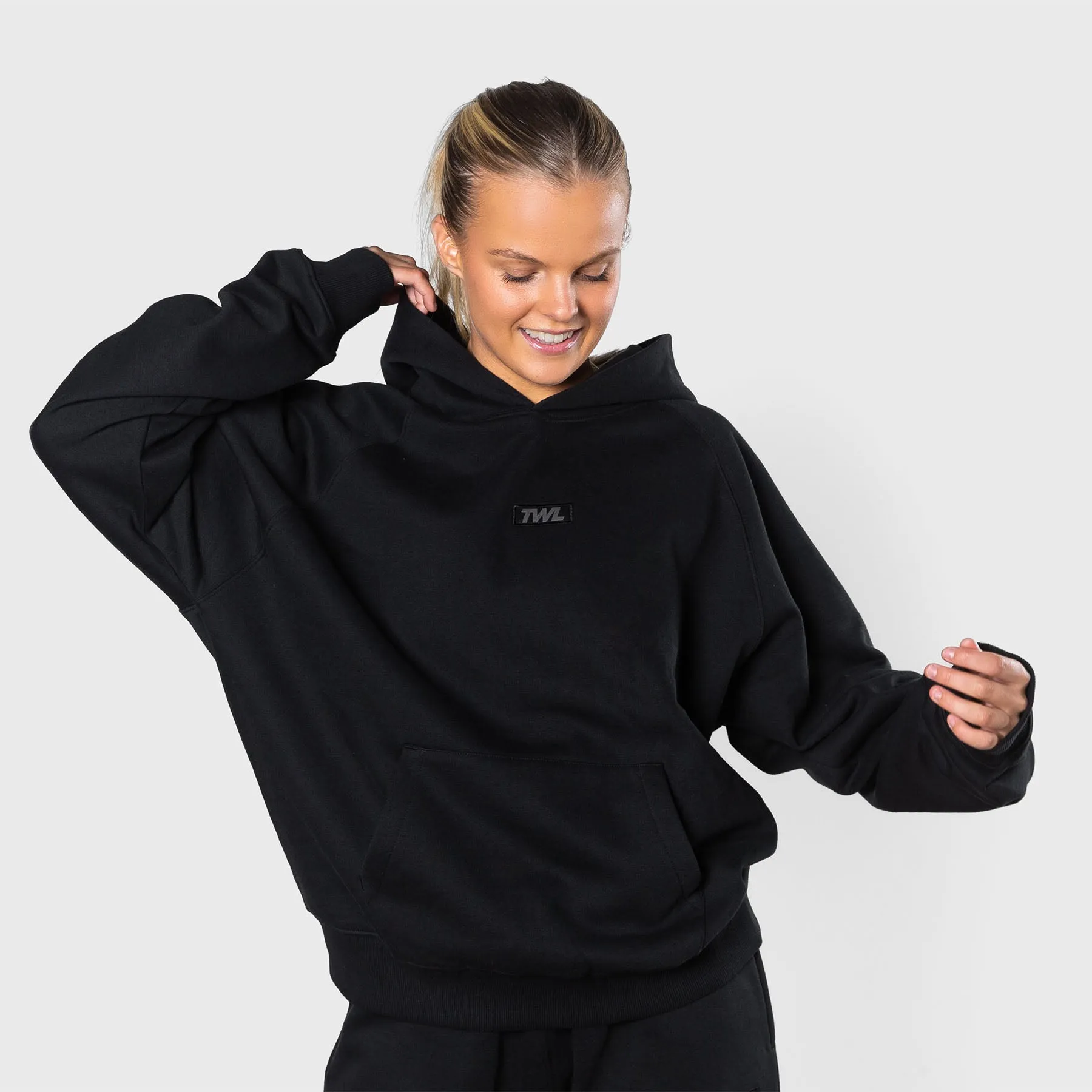 TWL - ALTITUDE OVERSIZED HOODIE AND PANTS - BLACK